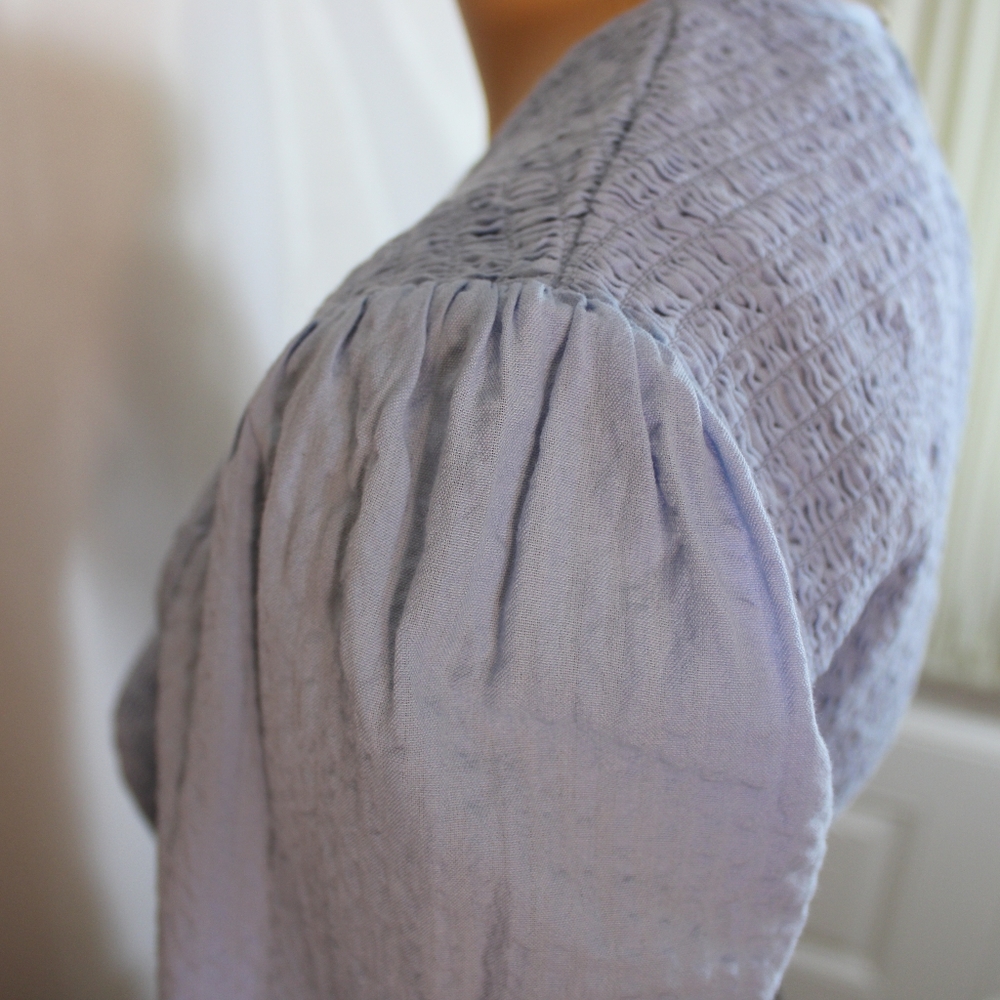 NWOT Urban Outfitters Blue Shirred Crop Top. Sz M. - Picture 6 of 8